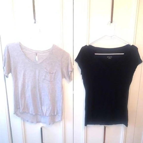 Set 2 grey/black short sleeve v-neck tees M - Picture 2 of 9